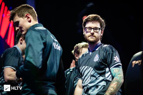 MGLZ战队夺冠2025电竞世界杯CS2 中国战队天禄止步八强